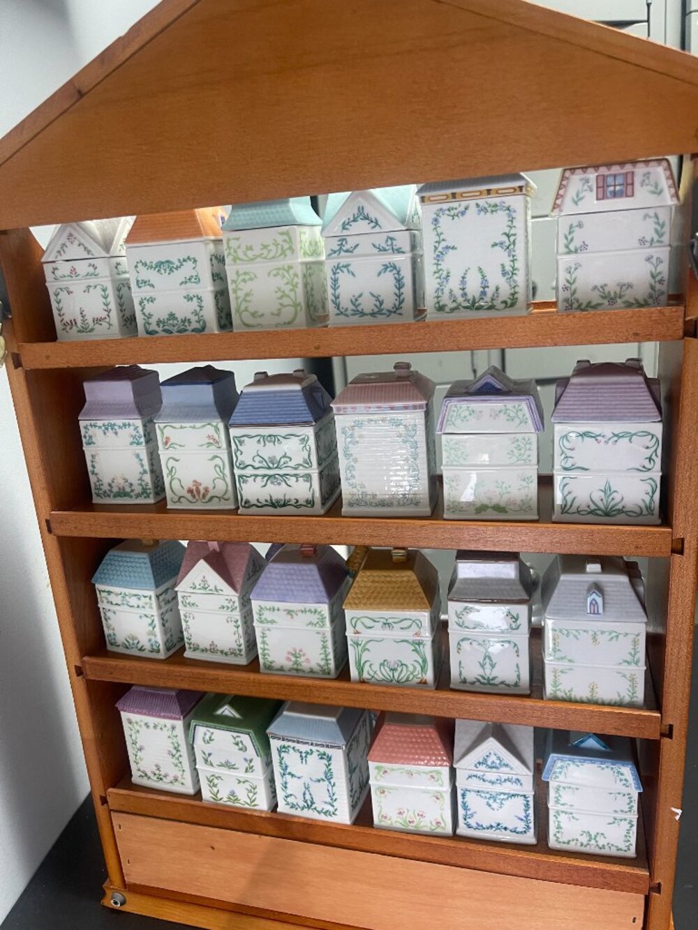 1989 Lenox Spice Village Complete Collection Original Rack 24 Houses - Picture 6 of 16